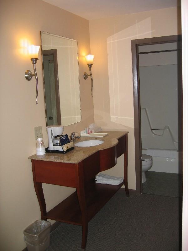 Red Carpet Inn On The Lake - Oneonta Zimmer foto