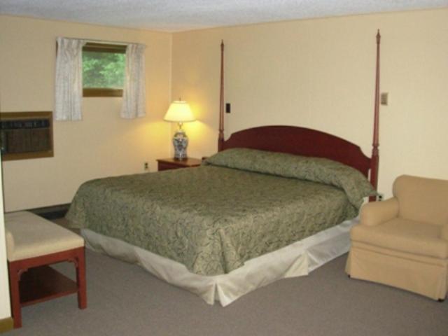 Red Carpet Inn On The Lake - Oneonta Zimmer foto